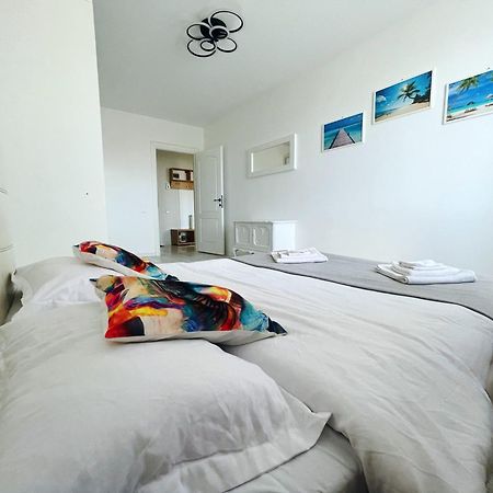 Yamalux Apartments - Ploiesti 33 คลูจ-นาโปกา ภายนอก รูปภาพ