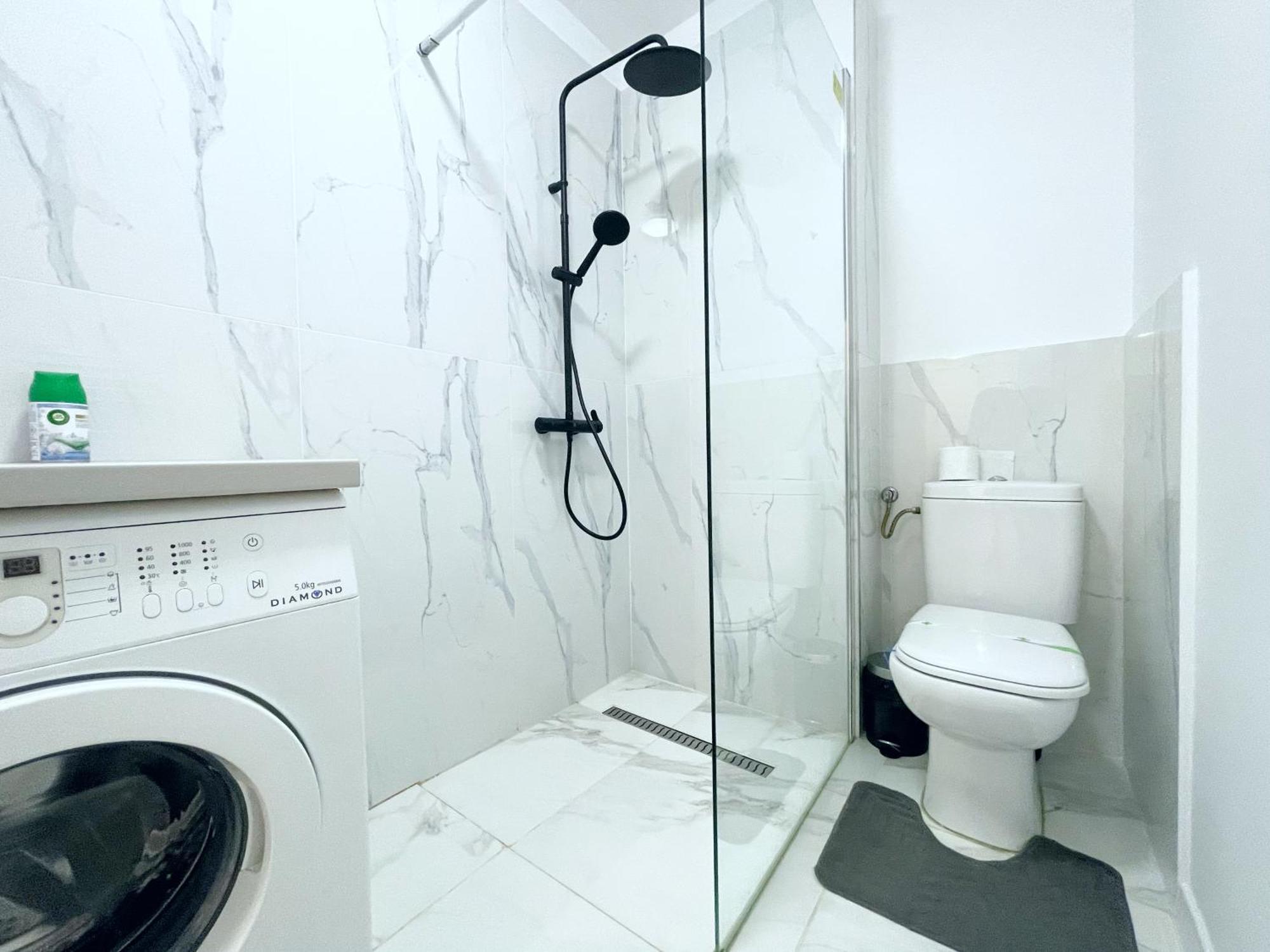 Yamalux Apartments - Ploiesti 33 คลูจ-นาโปกา ภายนอก รูปภาพ